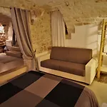 Diffuso Dimora Rossi