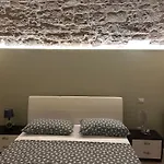 Diffuso Dimora Rossi Bed & Breakfast Turi