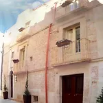 Diffuso Dimora Rossi Bed & Breakfast 4*