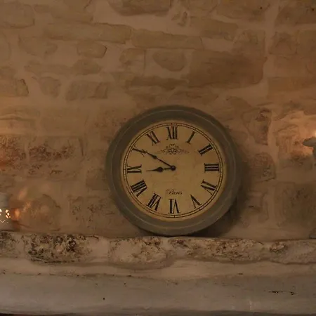 Bed and Breakfast Diffuso Dimora Rossi 3*