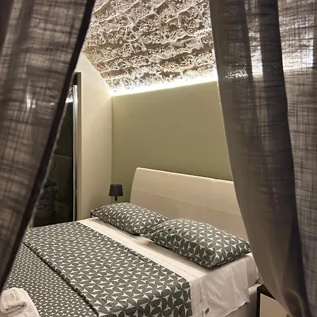 Diffuso Dimora Rossi Bed & Breakfast