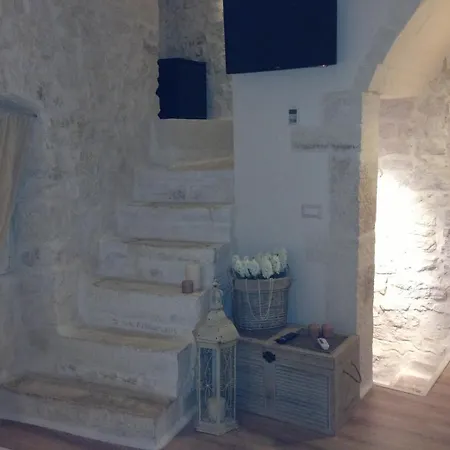 Diffuso Dimora Rossi 3* Turi