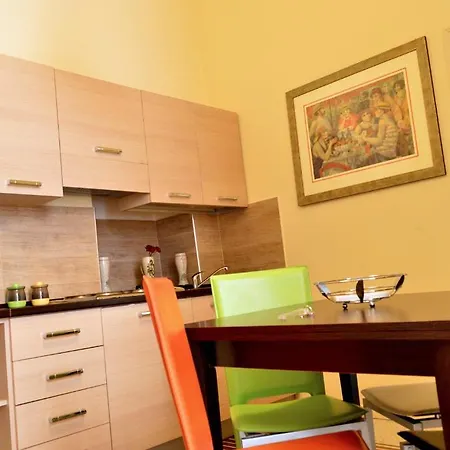 Diffuso Dimora Rossi Bed & Breakfast 3*