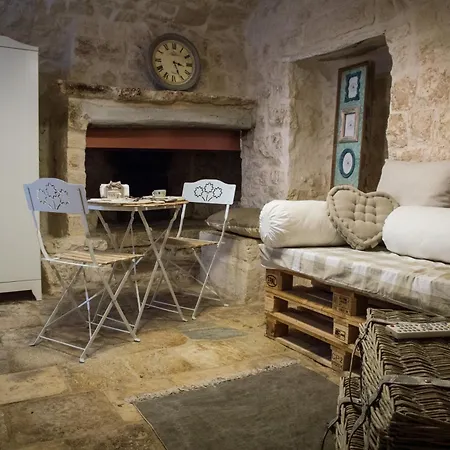 Diffuso Dimora Rossi トゥーリ