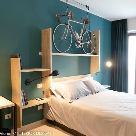 Diffuso Dimora Rossi トゥーリ