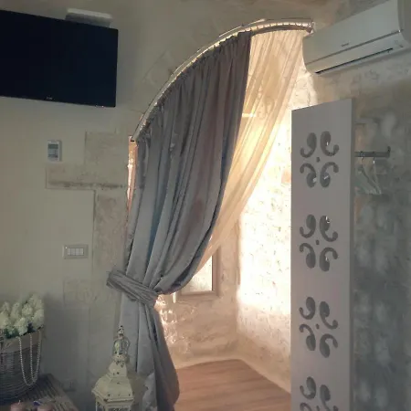Diffuso Dimora Rossi 3*